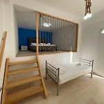 Perla Luxury - Private Patio & Parking