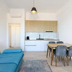 Apartment Perla Luxury - Private Patio & Parking *
