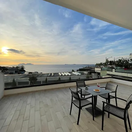 Perla Luxury - Private Patio & Parking Appartamento *