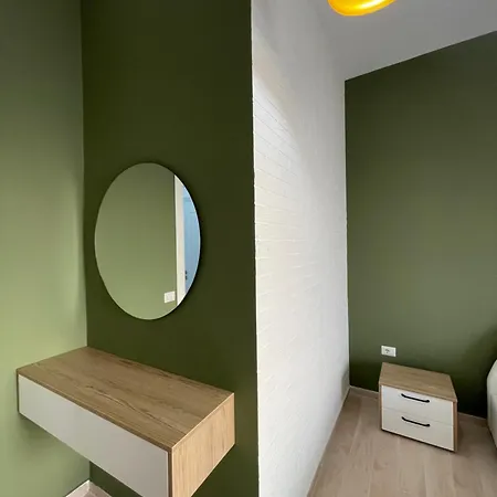 Perla Luxury - Private Patio & Parking * Vlorë