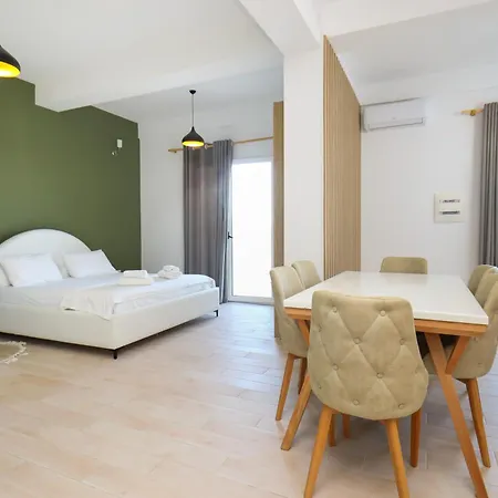 Perla Luxury - Private Patio & Parking Lejlighed *