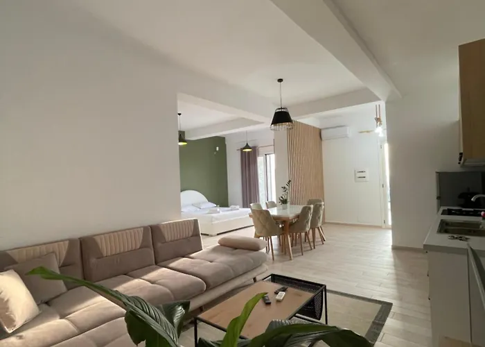 Perla Luxury - Private Patio & Parking Appartement *