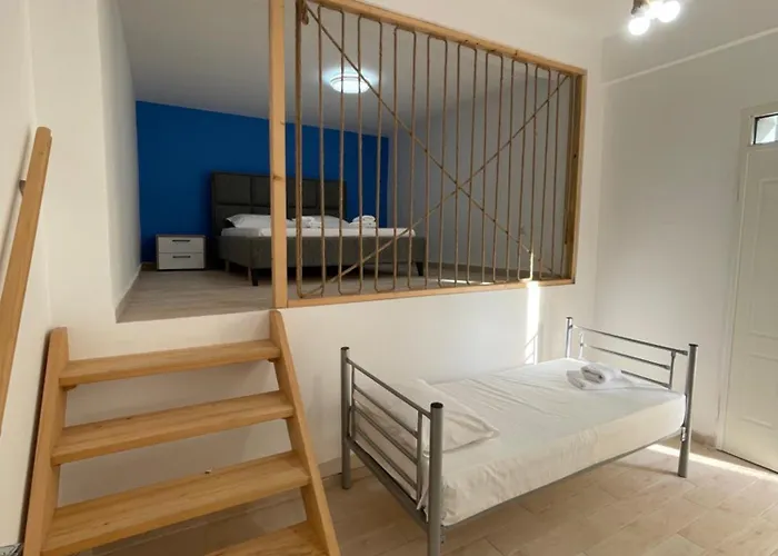 Perla Luxury - Private Patio & Parking