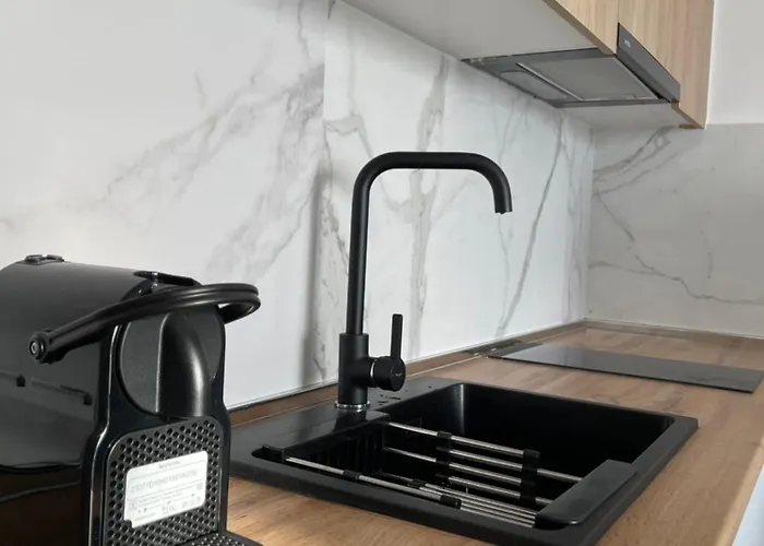 Perla Luxury - Private Patio & Parking Appartement *